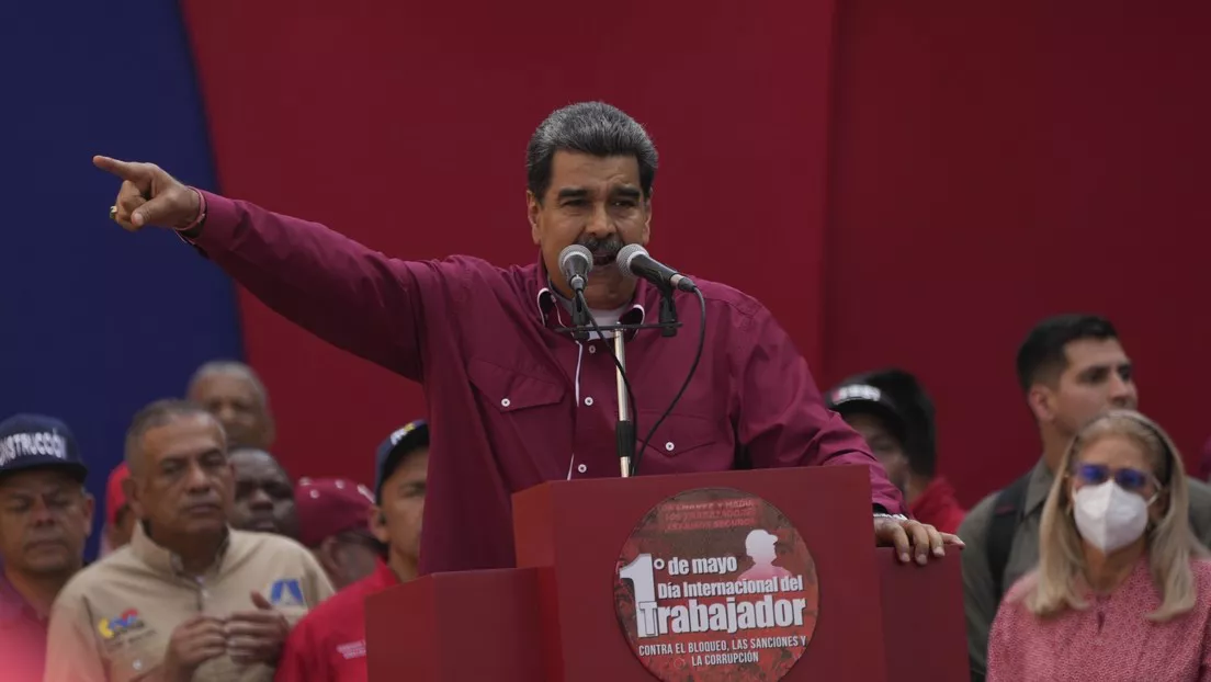 El presidente de Venezuela, Nicolás Maduro, hablando durante el Día Internacional de los Trabajadores en Caracas, el 1 de mayo de 2023.